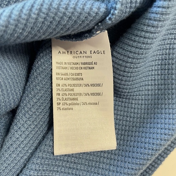 American Eagle Blue Cropped Turtle Neck, Size XL, EUC - Picture 4 of 7
